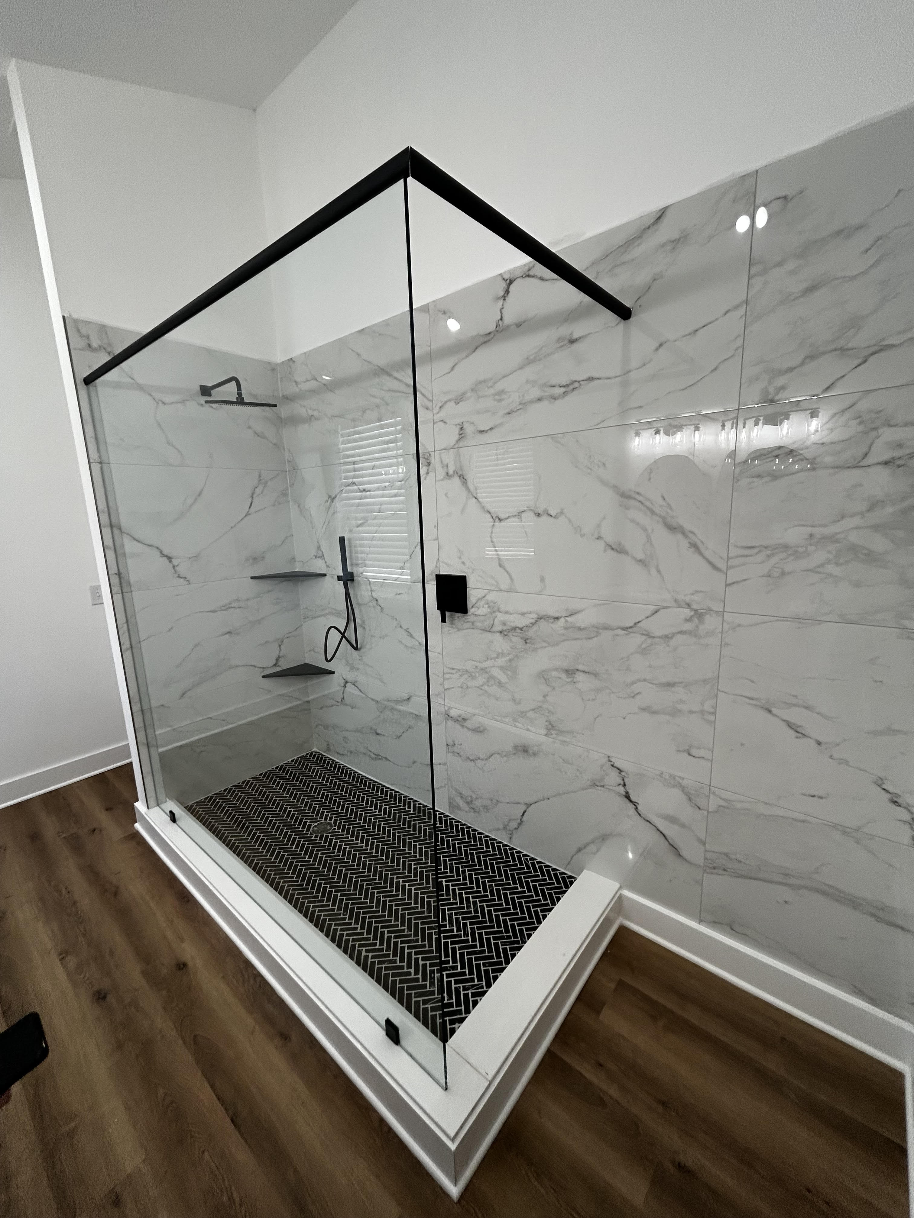 Frameless Glass Shower
